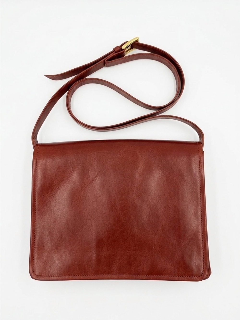 Classic Brown Leather Crossbody Bag - Unbranded